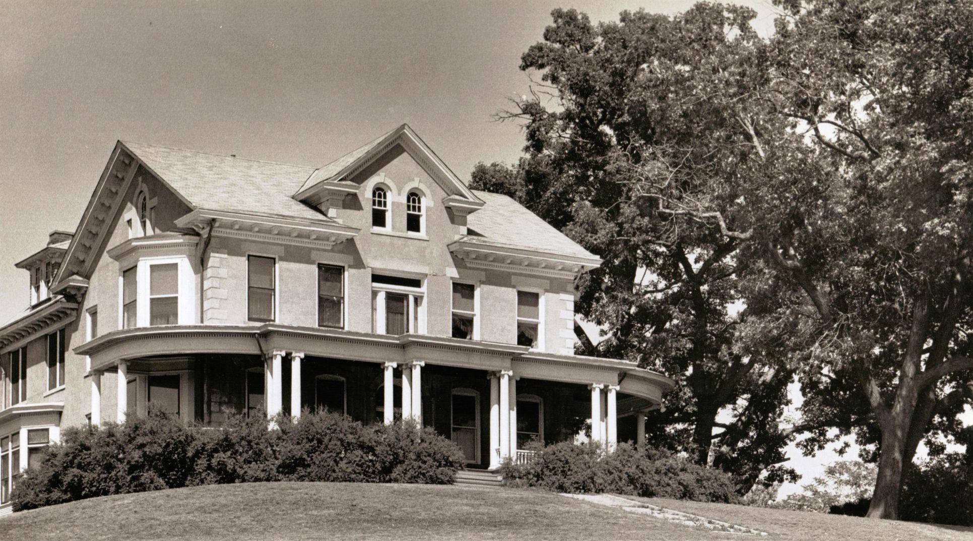 Undated -- Ambrose C. Fulton House
